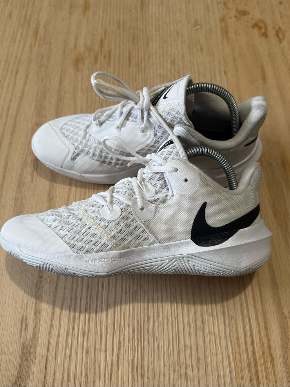 Men’s Nike zoom hyper speed court white/ black Swoosh.
